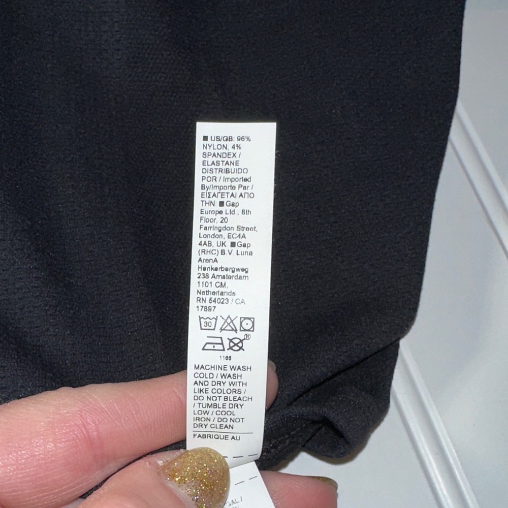 Athleta Black Short-Sleeve Performance Tee - Picture 7 of 10